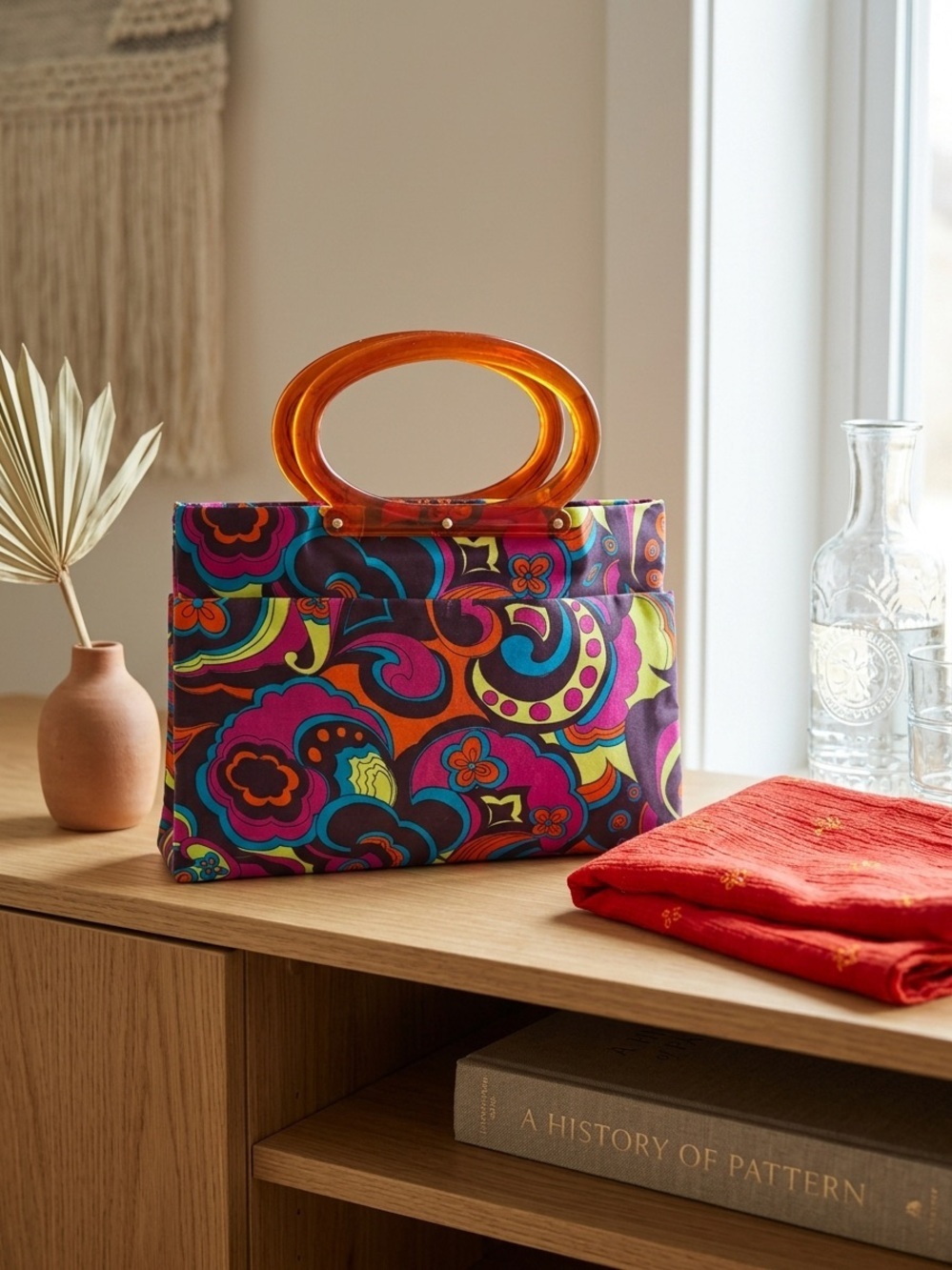 Vintage 1960s Psychedelic Print Fabric Handbag with Amber Lucite Handles